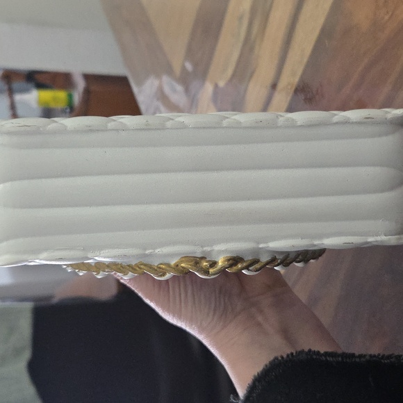 White Quilted Bag Vase - Picture 6 of 7